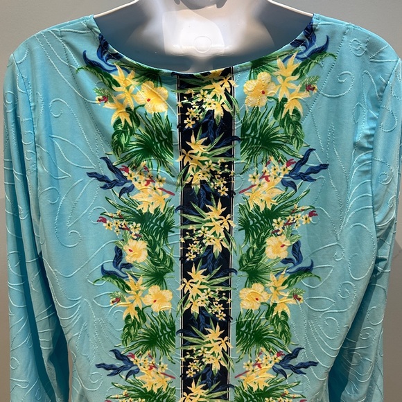 JM Collection Seafoam Blue Floral Top Medium NWT - Picture 5 of 7